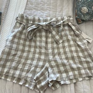 A New Day gingham Paper Bag Shorts Size XL NWT